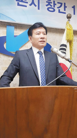박영호본보 회장 겸 발행인
